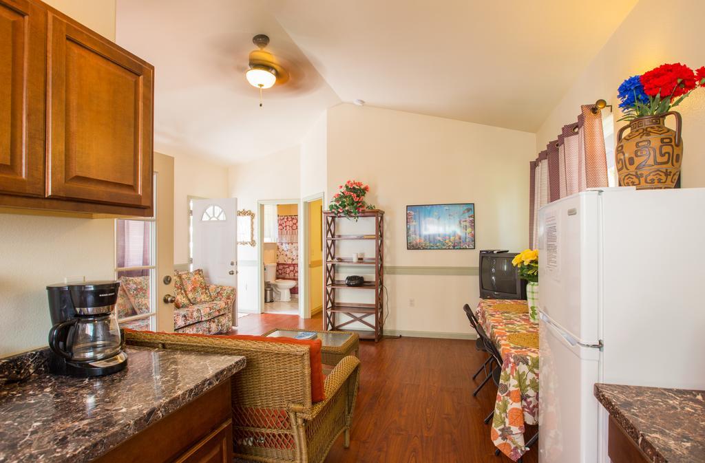 The Dolphin Cottage At Kehena Beach Екстер'єр фото